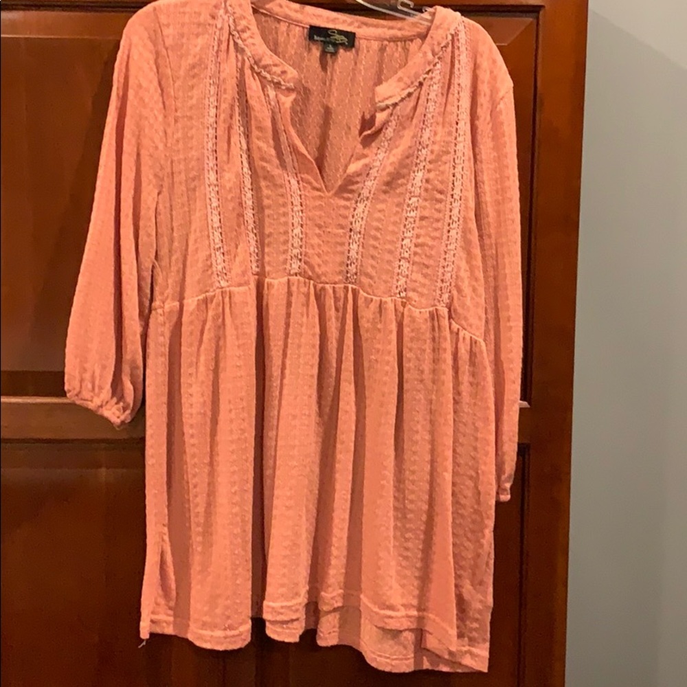 Large, 3/4 sleeve top by Susan Betro